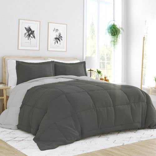 Reversible King/Cal King Comforter Set – Grey/Light Grey