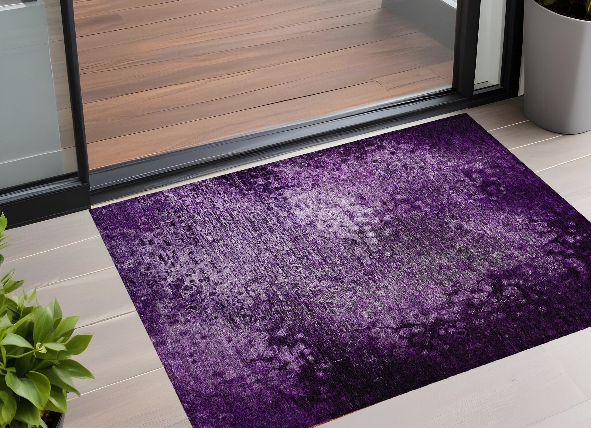 2'x3' Solid Purple Indoor/Outdoor Rug